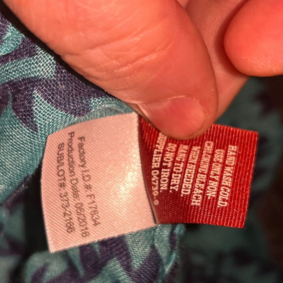 Arizona Jean Turquoise Geometric Infinity Scarf - Picture 4 of 6